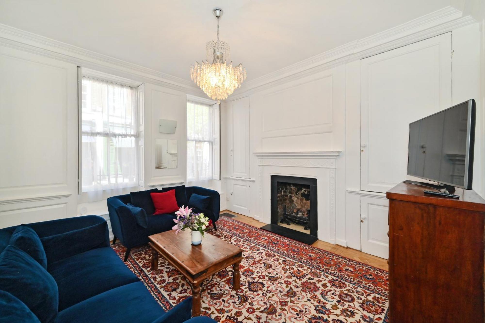 Spacious Soho On Quaint Cobbled Street Apartamento Londres
